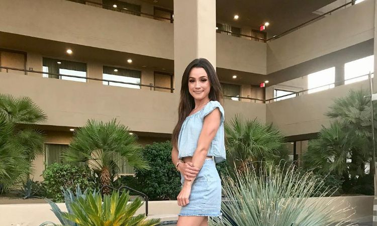 A Picture of Natalie Zettel who is Kris Jenner's niece.